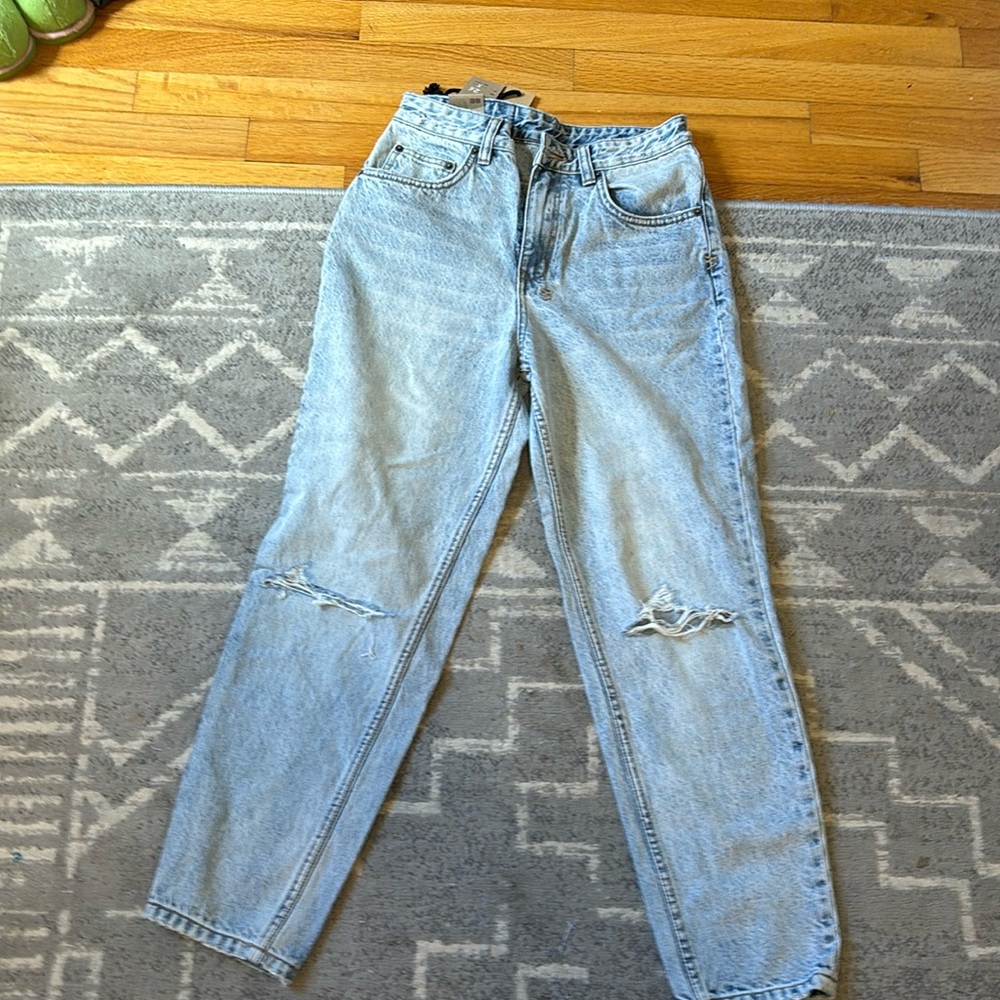 Women's jeans
